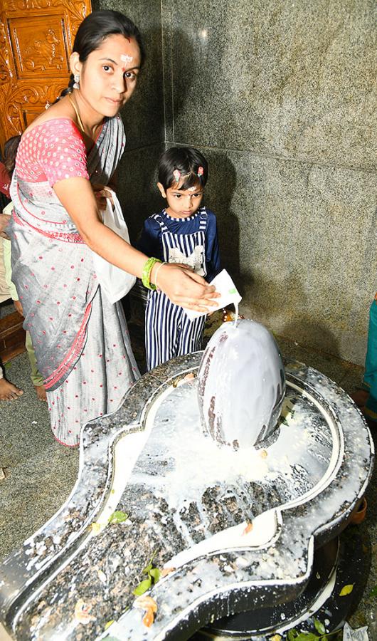 Mahashivratri_202023_20Celebrations_20Telugu_20states-23.jpg 23