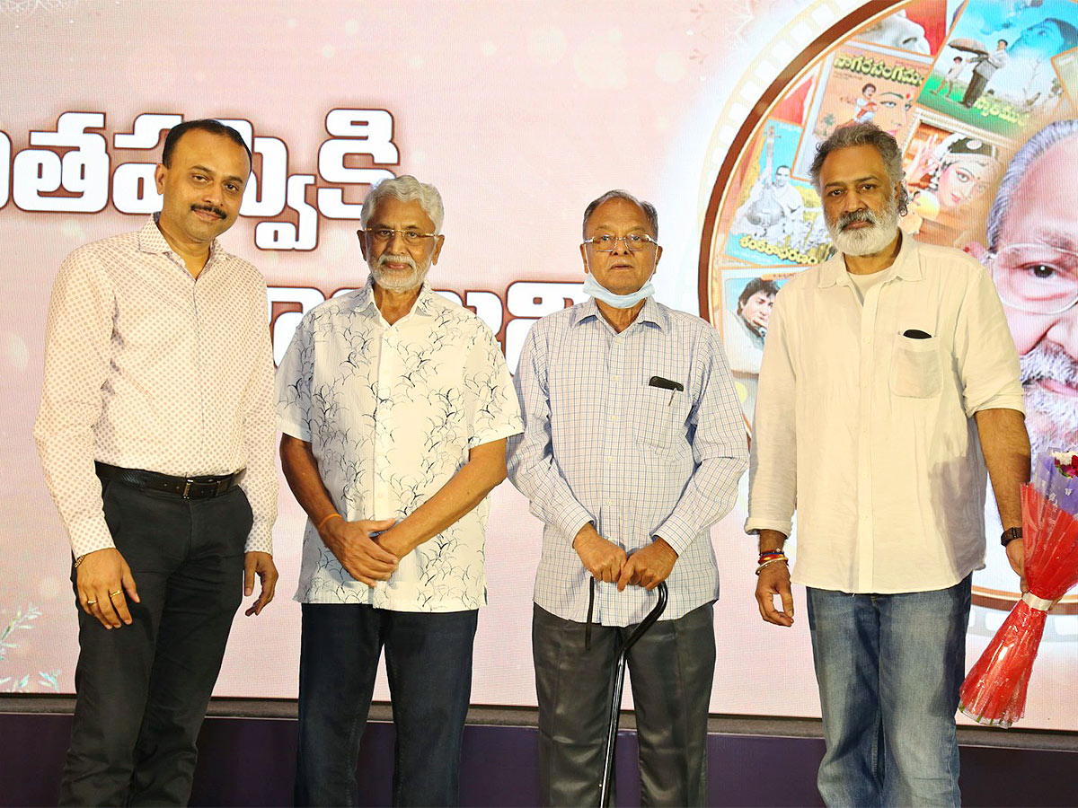 Kalatapasvi_20K_20Viswanath_20Birthday_20Anniversary_20Celebrations-22.jpg 22
