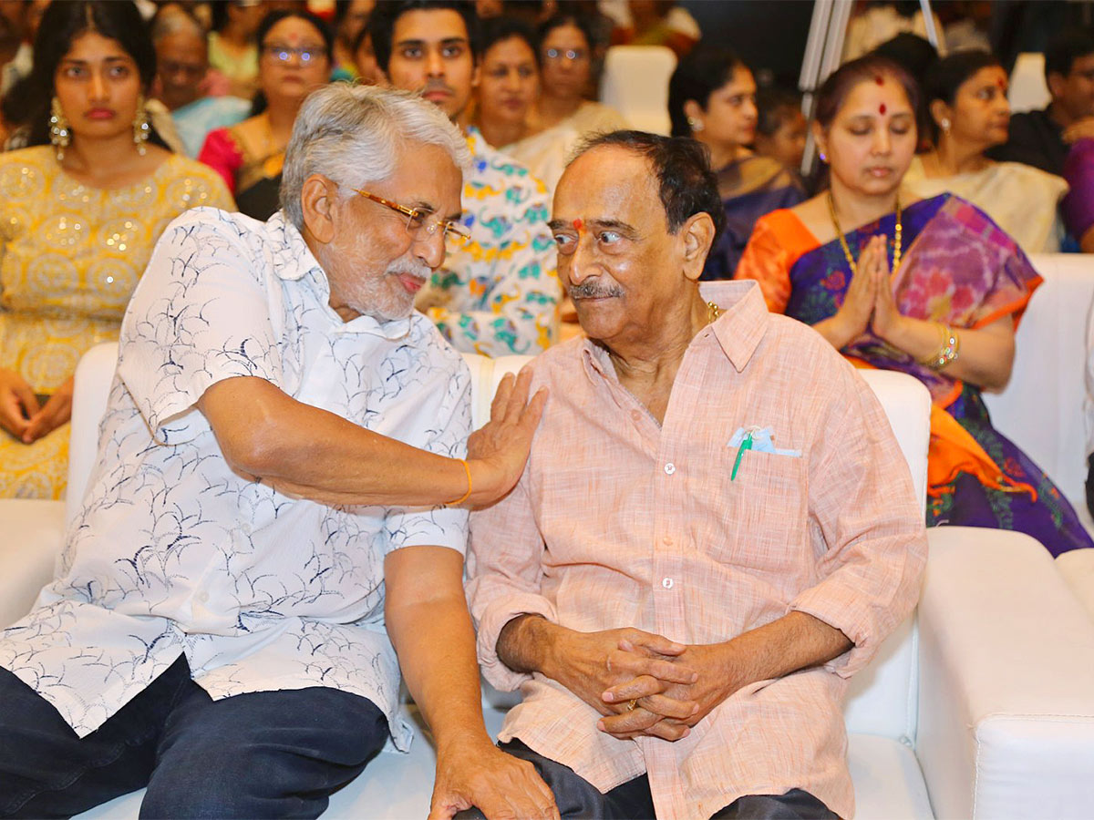 Kalatapasvi_20K_20Viswanath_20Birthday_20Anniversary_20Celebrations-59.jpg 59