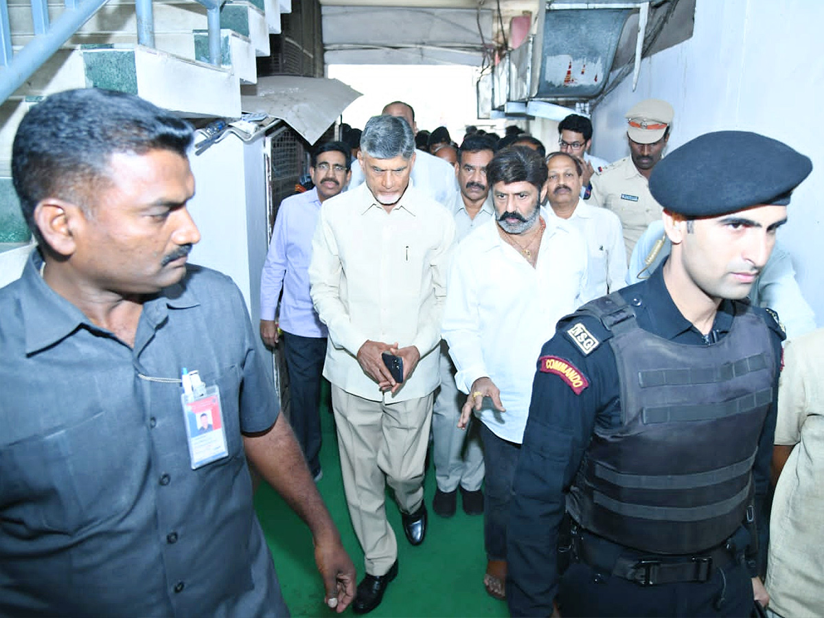 Taraka_20Ratna_20Funeral_20Photos_7.jpg 9