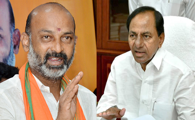 CM-KCR-bandi-sanjay.jpg