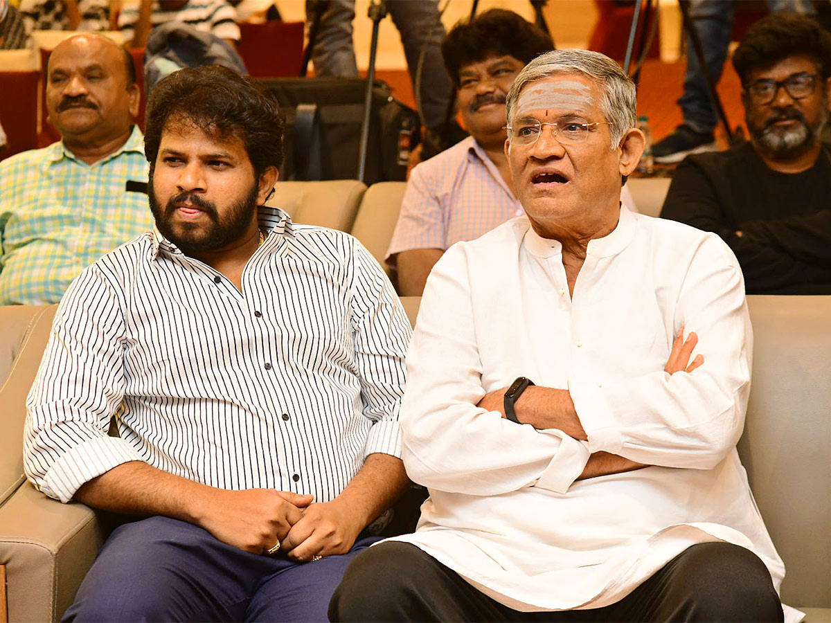 SIR_20Movie_20Blockbuster_20Success_20Meet-24.jpg 24