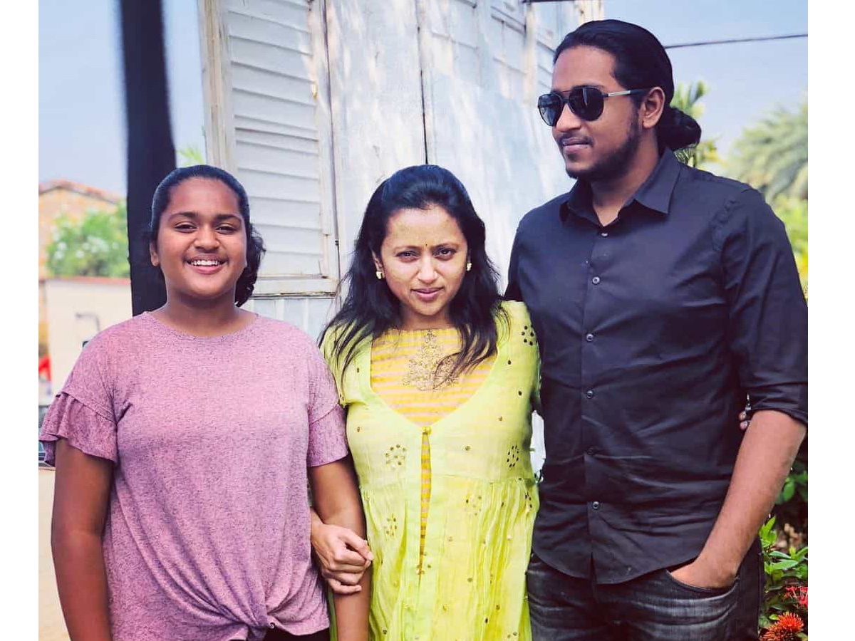Anchor_20suma_20family_20Photos_3.jpg 3