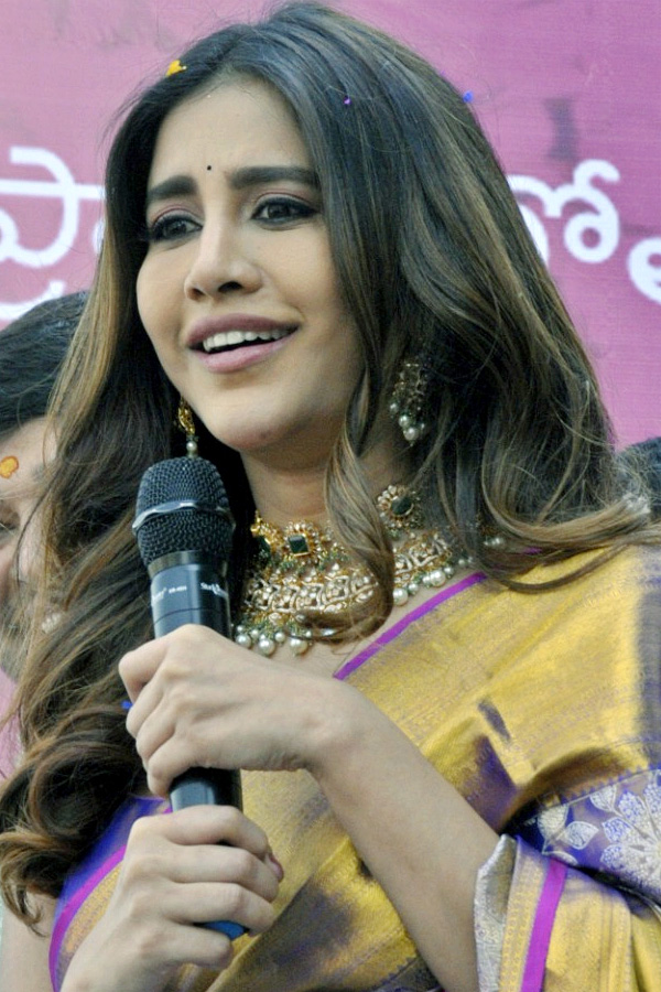Nabha_20Natesh_20At_20Nizamabad_20Photo_20Gallery_9.jpg 10