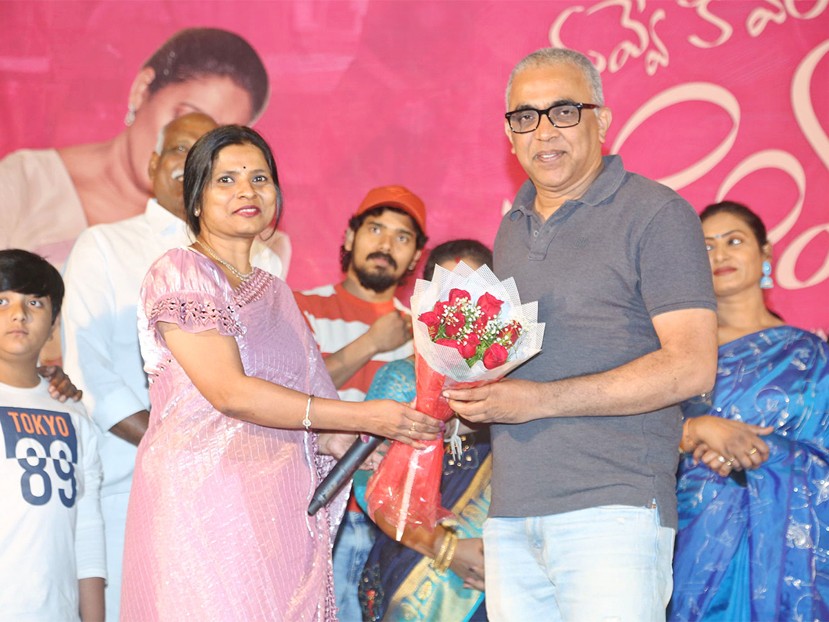 Nevvekavali_20Amma_20Song_20Launch_20Event_20Photos-6.jpg 6