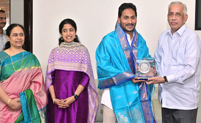 CM-JAGAN.jpg