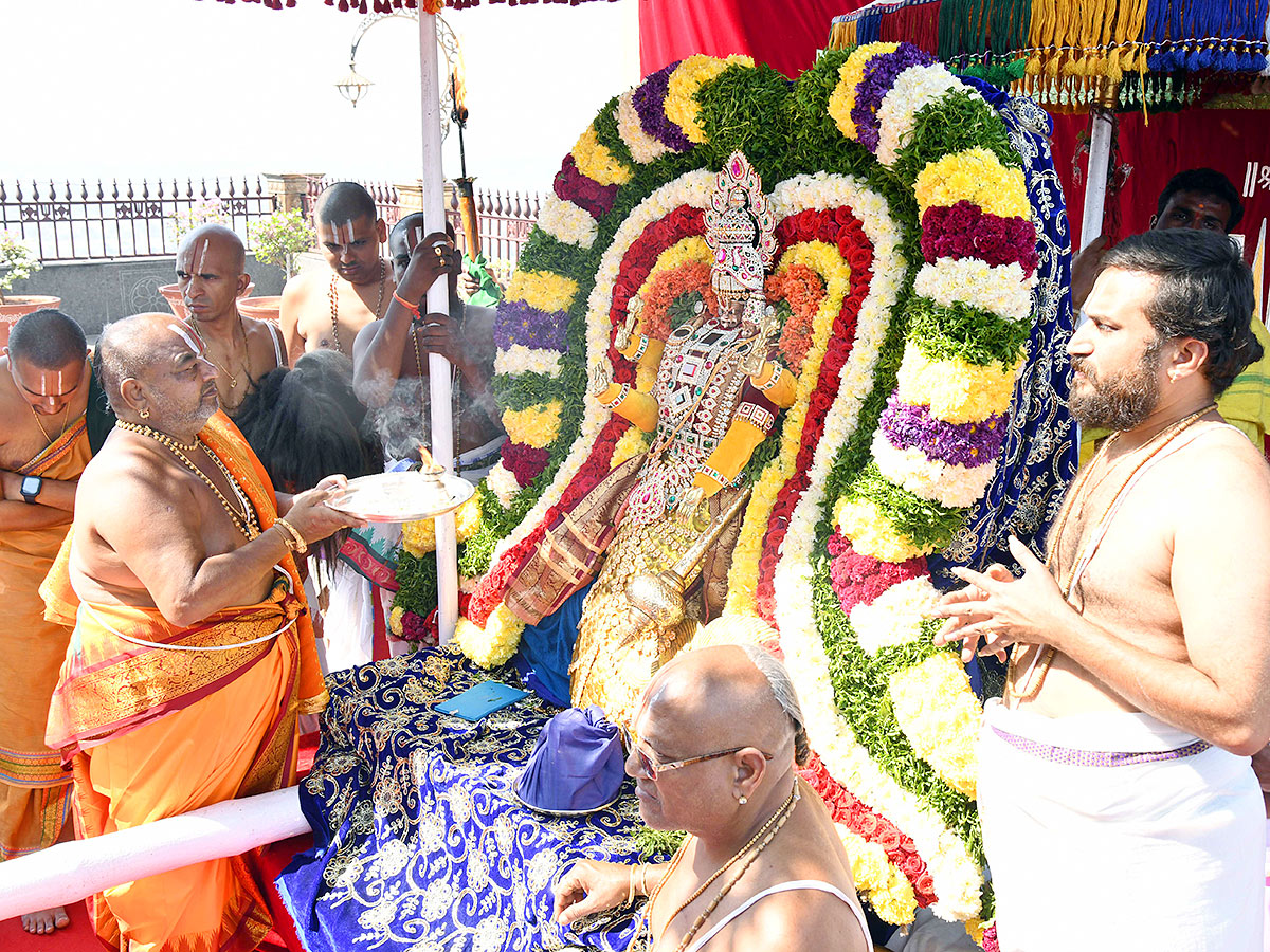 Yadadri_20Brahmotsavams_202023_20Photos-13.jpg 13