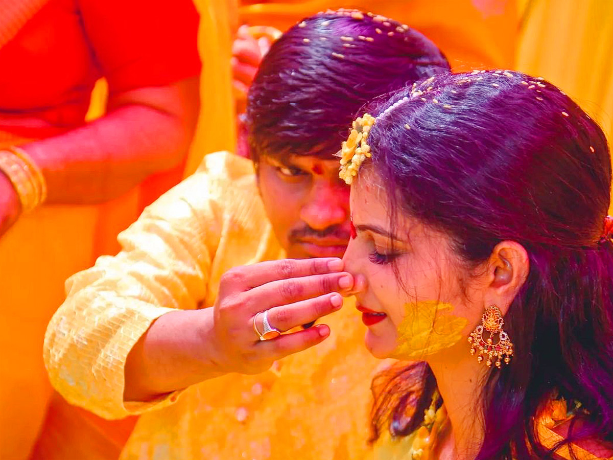 Anchor_20Jordar_20Sujatha_20and_20Rocking_20Rakesh_20Haldi_20Fuction_20Photos_7.jpg 8