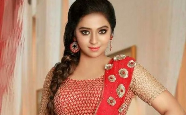 lakshi-menon.jpg