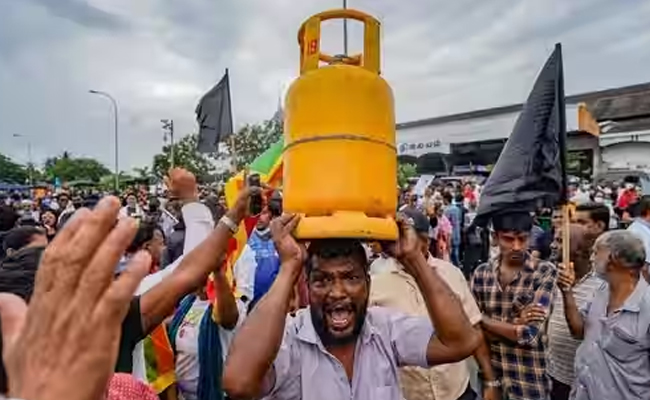 sri-lanka-crisis.jpg