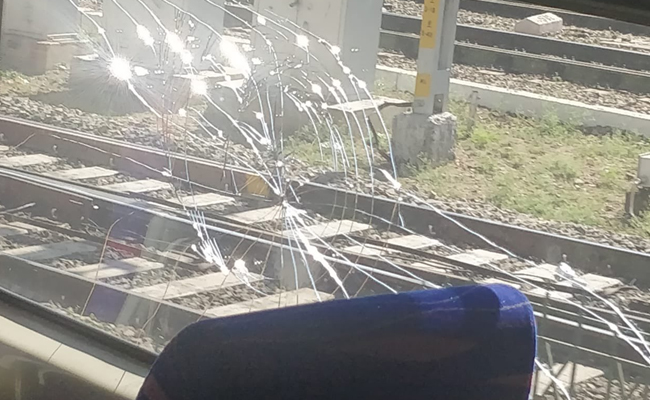 vande-bharat-express.jpg