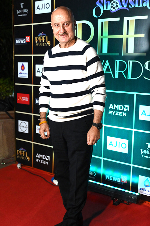 Bollywood_20Actor_20News18_20Showsha_20Reel_20Awards_20Ceremony_20-19.jpg 19