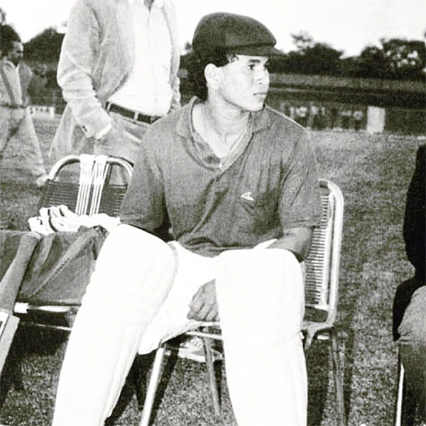 Rare_20Photos_20Of_20Sachin_20Tendulkar_20-15.jpg 15