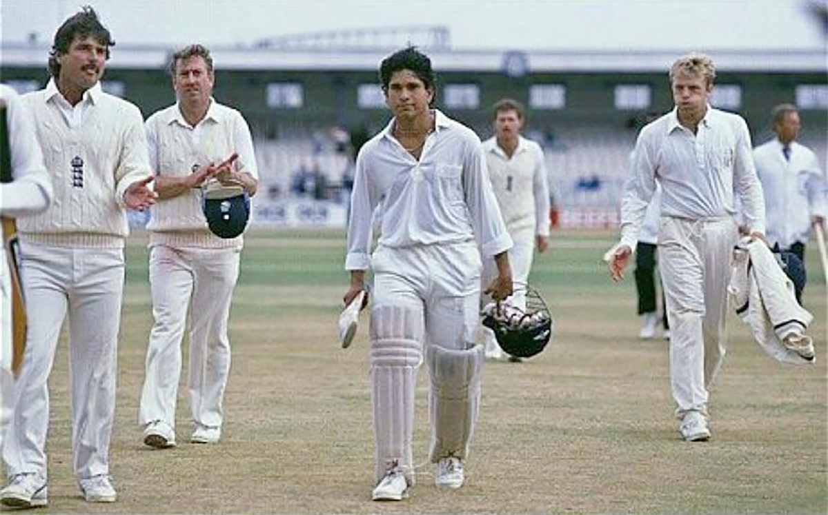 Rare_20Photos_20Of_20Sachin_20Tendulkar_20-22.jpg 22