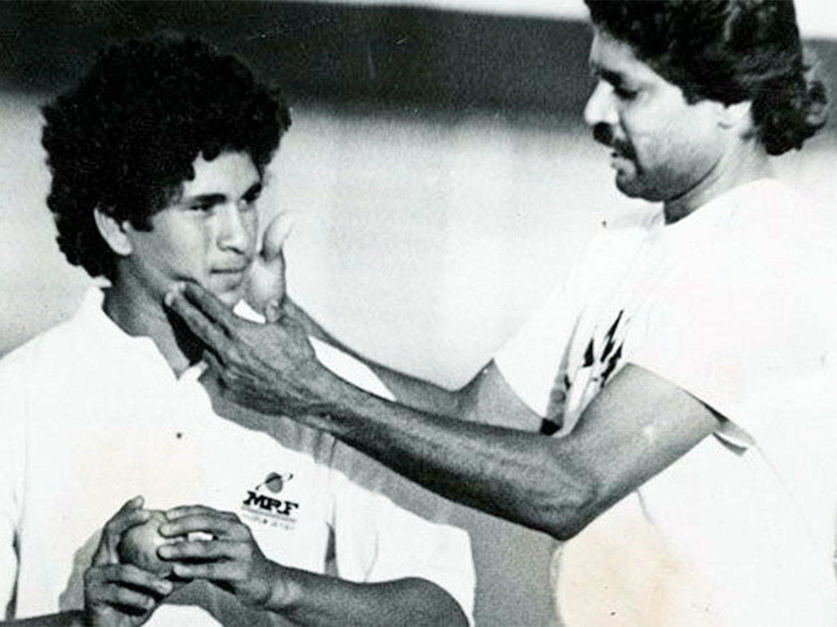Rare_20Photos_20Of_20Sachin_20Tendulkar_20-3.jpg 3