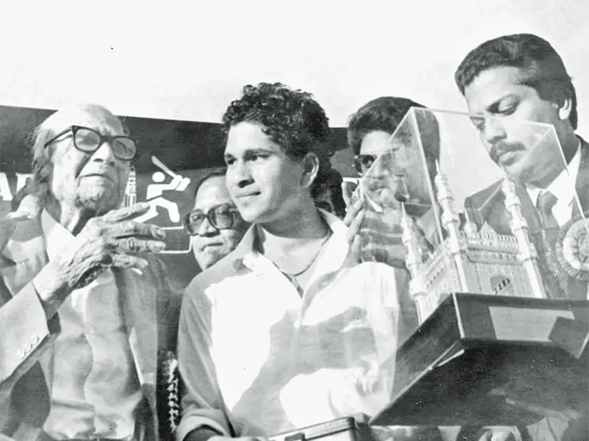 Rare_20Photos_20Of_20Sachin_20Tendulkar_20-40.jpg 37