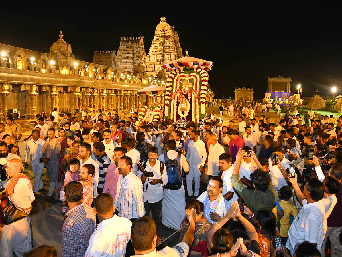 Yadagirigutta_20Brahmotsavam_202023_20Photos-16.jpg 16