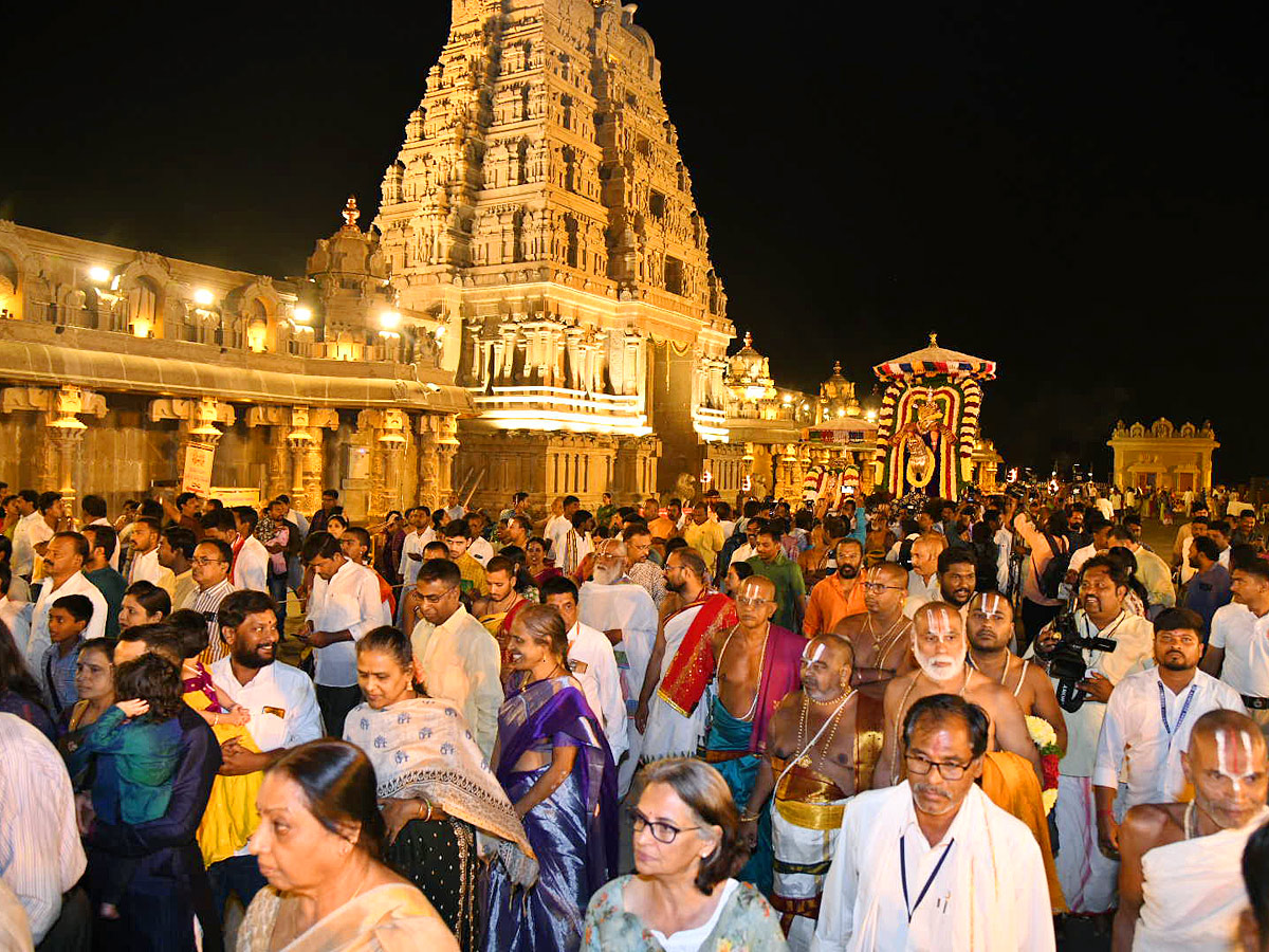 Yadagirigutta_20Brahmotsavam_202023_20Photos-18.jpg 18