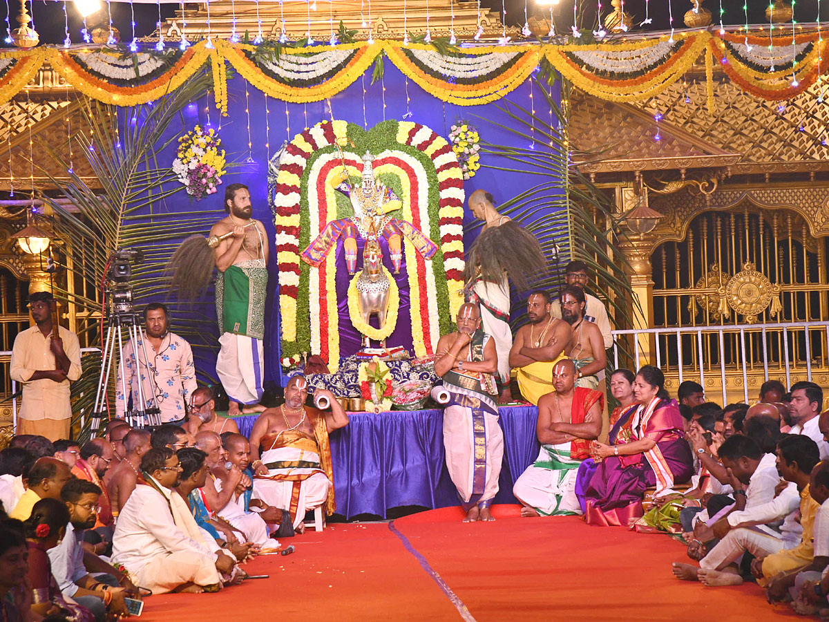 Yadagirigutta_20Brahmotsavam_202023_20Photos-22.jpg 22