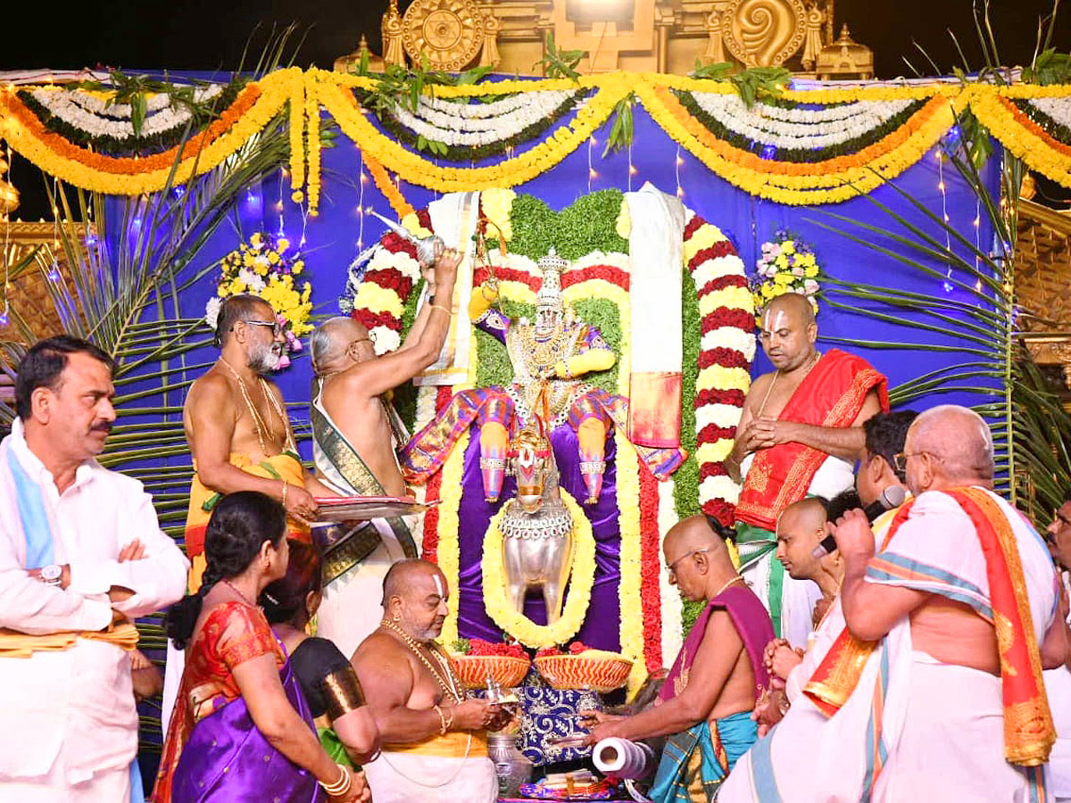 Yadagirigutta_20Brahmotsavam_202023_20Photos-4.jpg 4