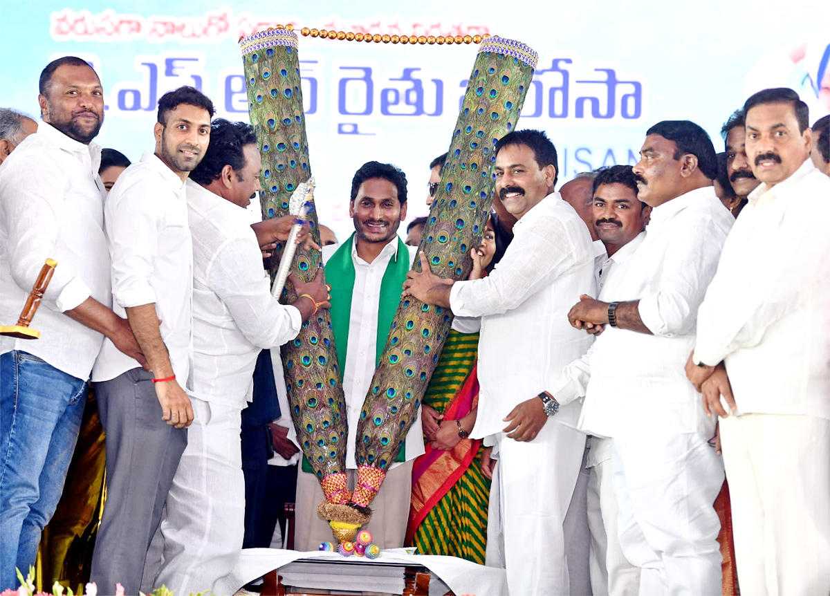 ys-jagan-1136.jpg 12