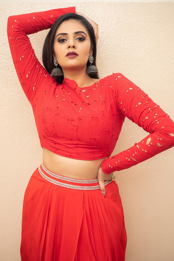 Sreemukhi-7.jpg 9