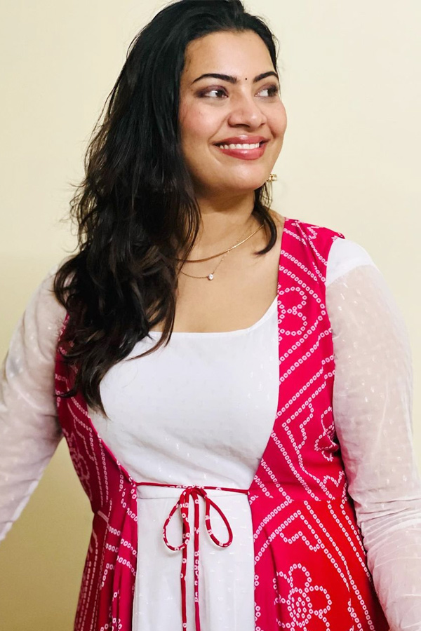 Geetha-Madhuri-9.jpg 10