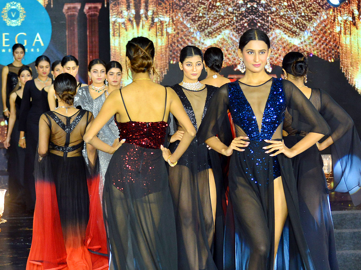Models_20Ramp_20Walk_20in_20Vijayawada-2.jpg 2
