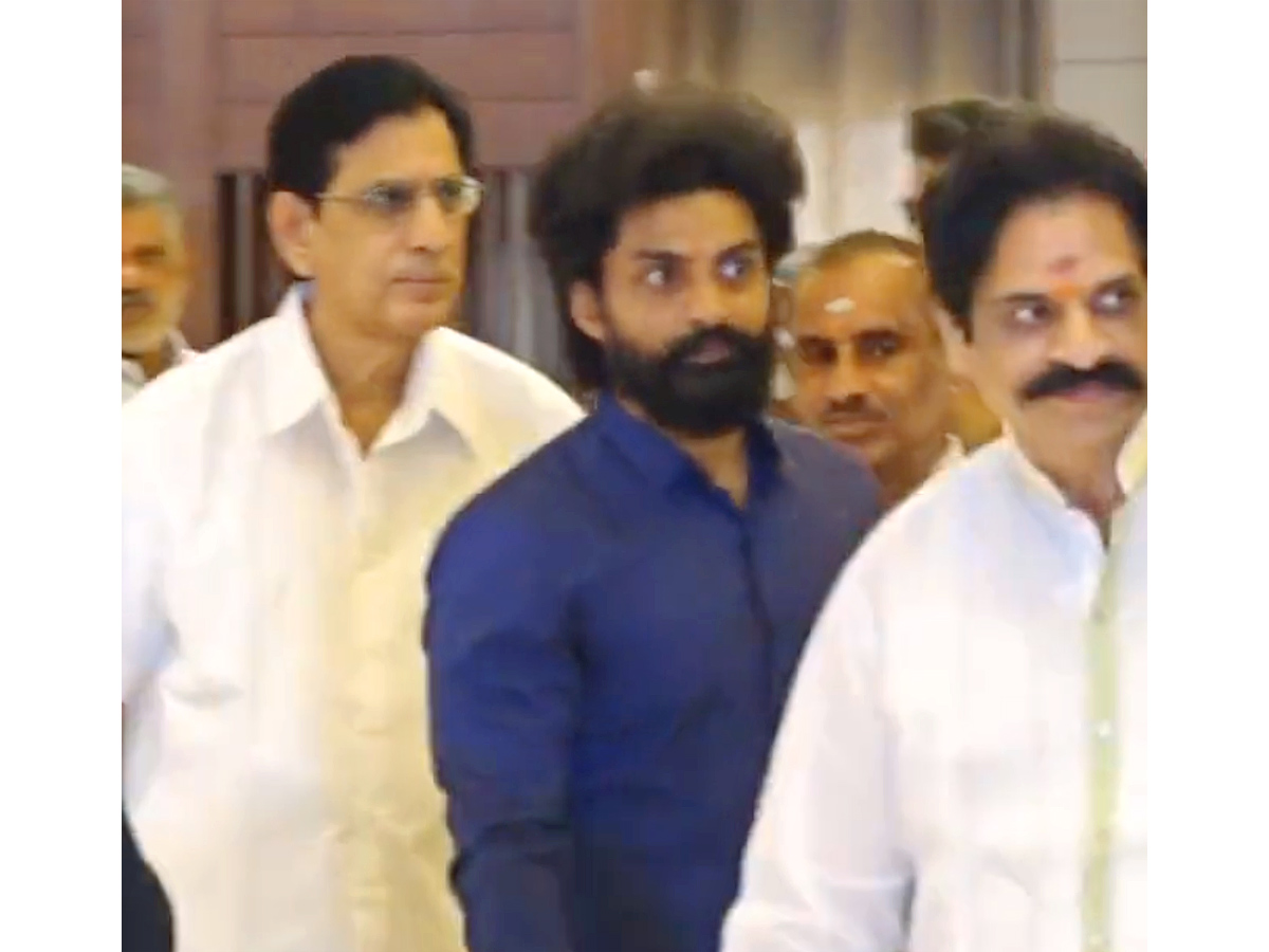 Nandamuri_20Tarakaratna_20Pedda_20Karma_20Photos_8.jpg 12