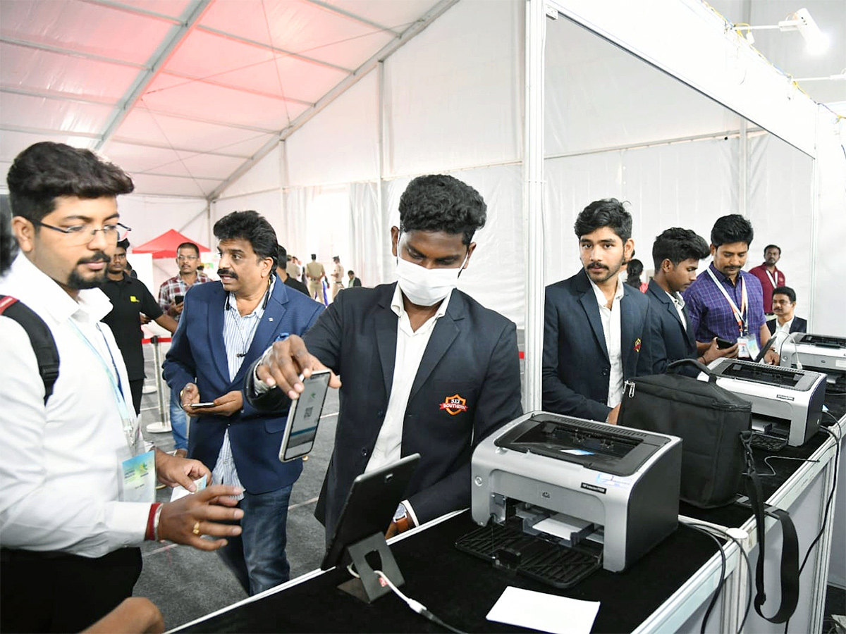 CM_20YS_20Jagan_20inaugurates_20Andhra_20Pradesh_20Global_20Investors_20Summit_202023_23.jpg 22