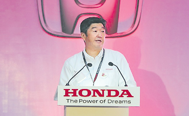 TAKUYA-TSUMURA.jpg