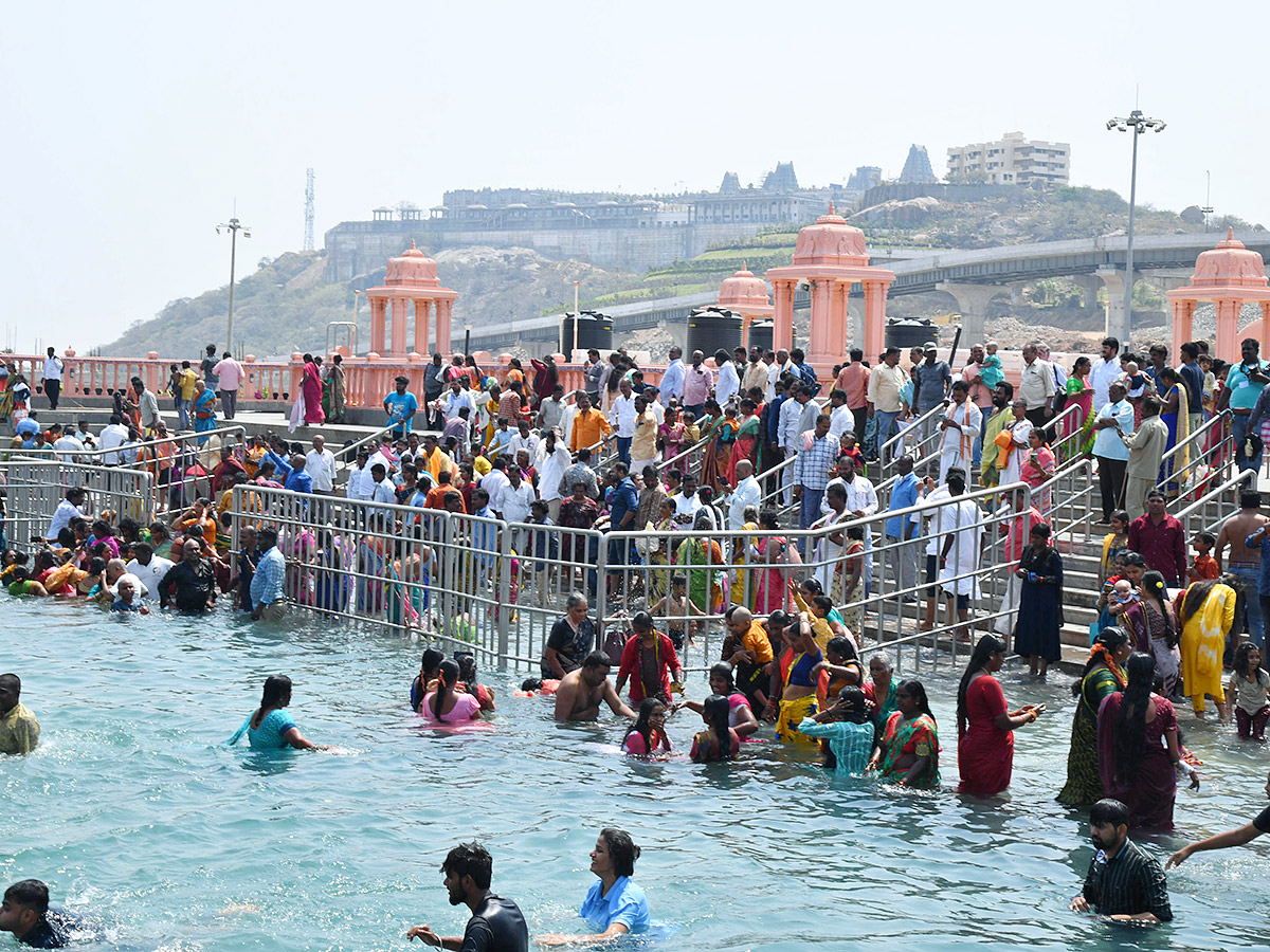 Yadagirigutta_20Narasimha_20Temple_20Brahmotsavams_202023-6.jpg 6
