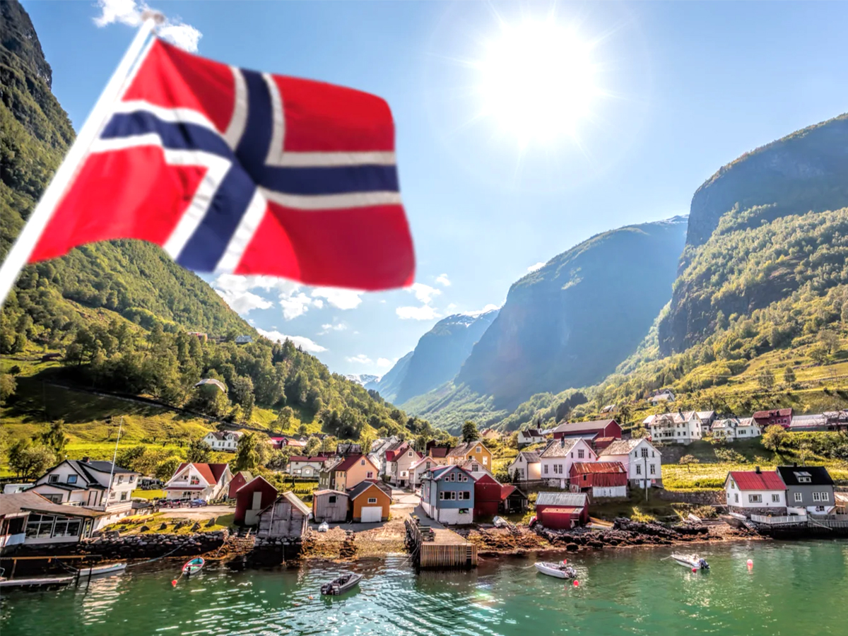010_20norway.jpg 10