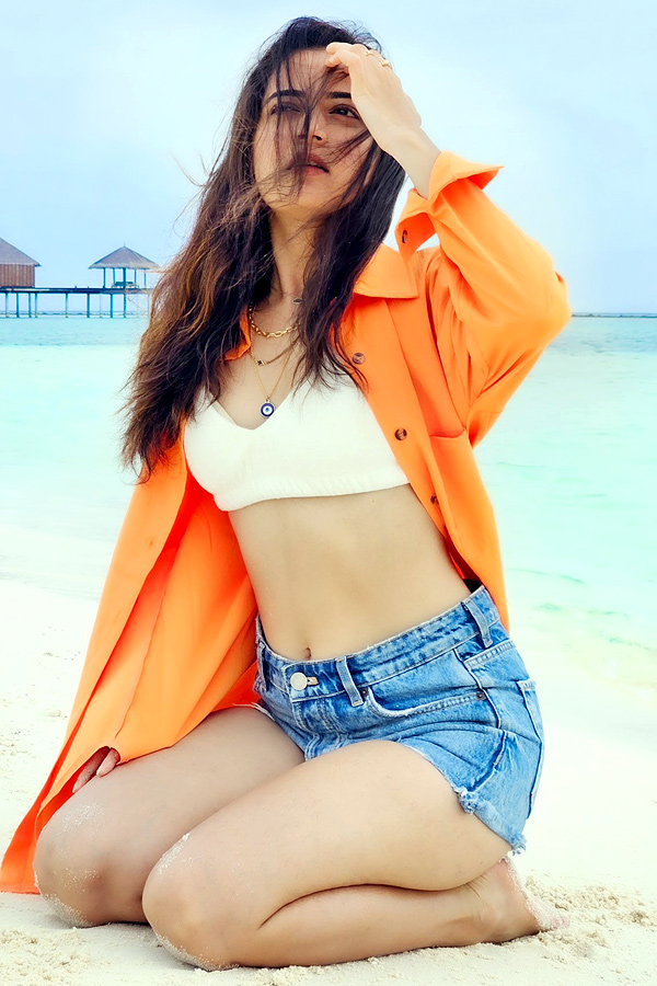 Ashika-Ranganath-3.jpg 5