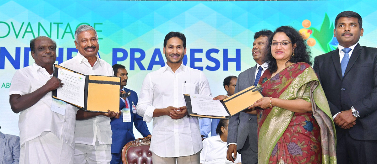 Visakha_20GIS_20MoU_20with_20leading_20companies-10.jpg 10