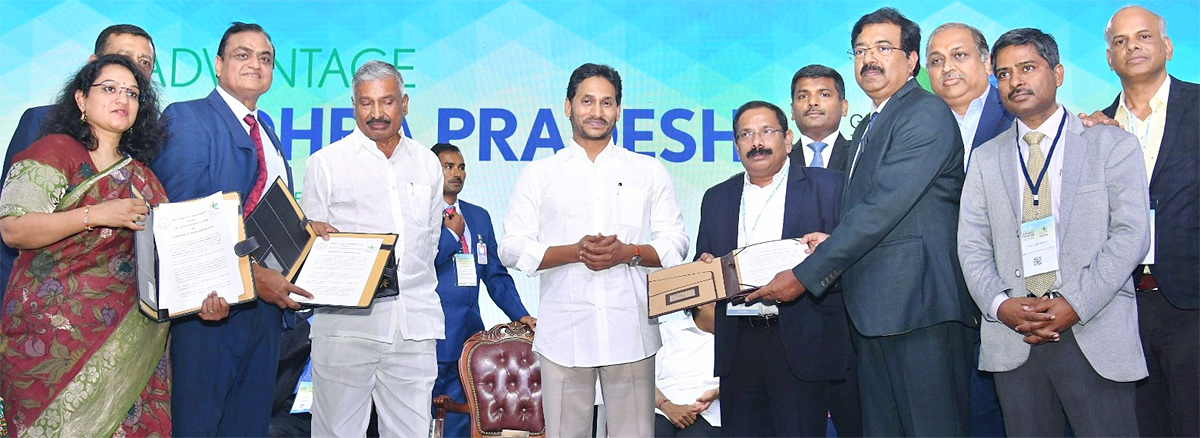 Visakha_20GIS_20MoU_20with_20leading_20companies-11.jpg 11