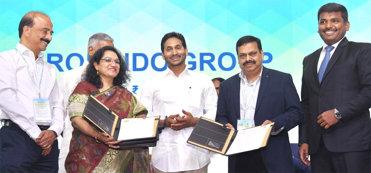 Visakha_20GIS_20MoU_20with_20leading_20companies-19.jpg 19