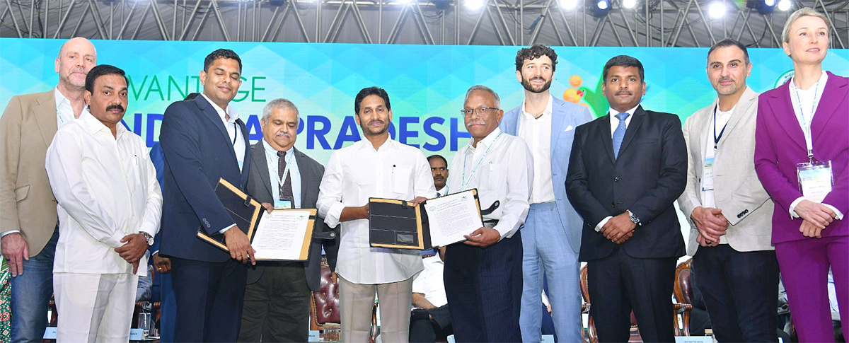 Visakha_20GIS_20MoU_20with_20leading_20companies-31.jpg 31