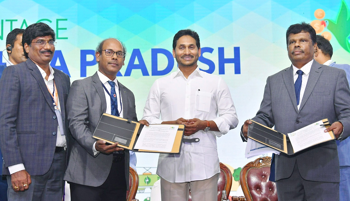 Visakha_20GIS_20MoU_20with_20leading_20companies-36.jpg 36