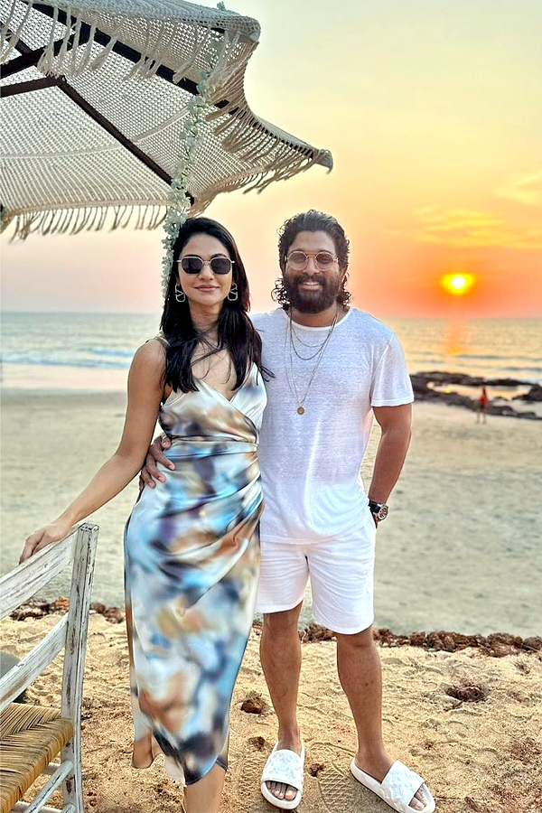 AlluSnehaReddy-7.jpg 13