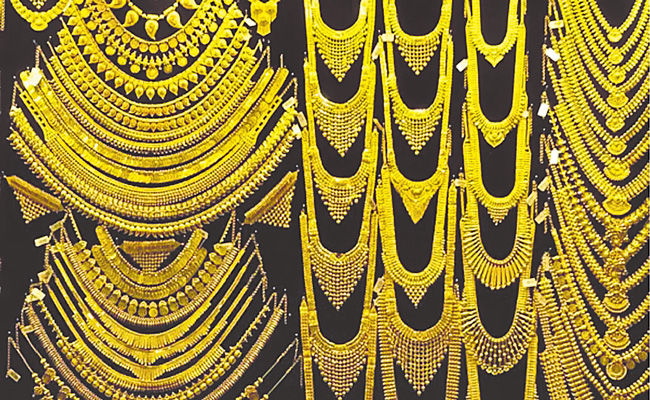 GOLD-JEWELRY.jpg