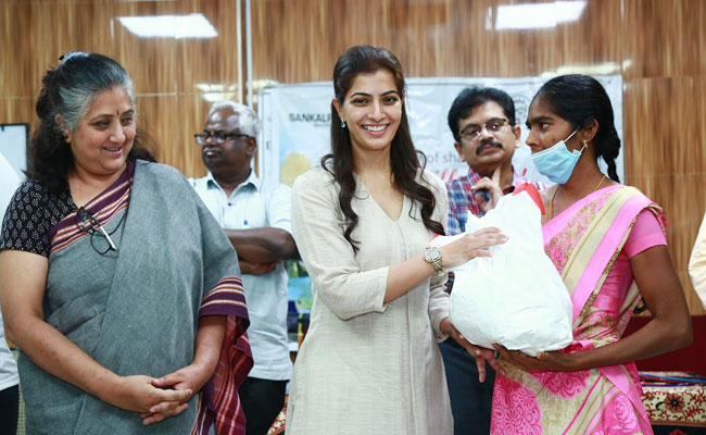 varalakshmi-sarath-kumar.jpg