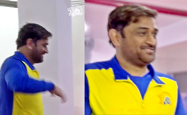dhoni.jpg