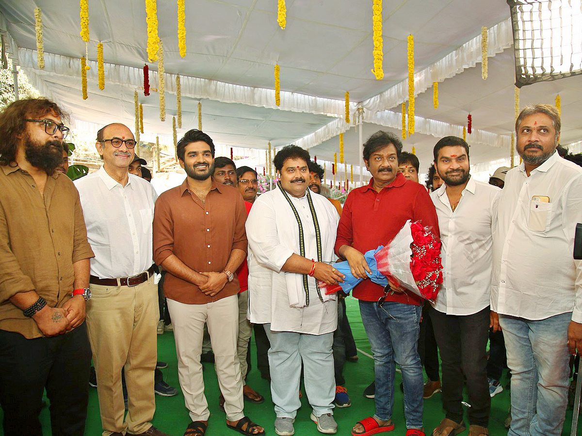 Kiran_20Abbavaram_20New_20Movie_20Opening_20Photos_10.jpg 11