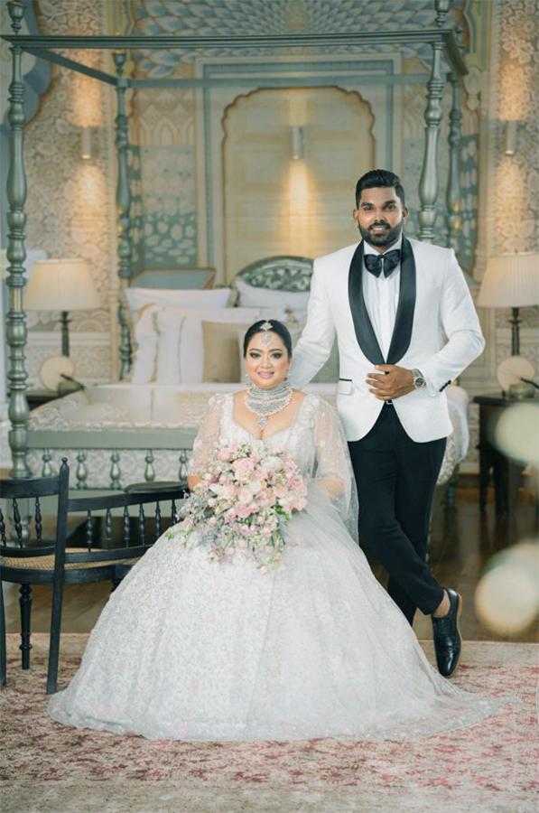 Sri_20Lankan_20Cricketer_20Wanindu_20Hasaranga_20Wedding_20Pics-13.jpg 13