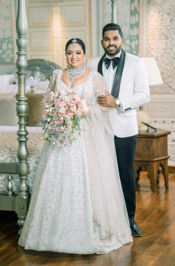 Sri_20Lankan_20Cricketer_20Wanindu_20Hasaranga_20Wedding_20Pics-20.jpg 20