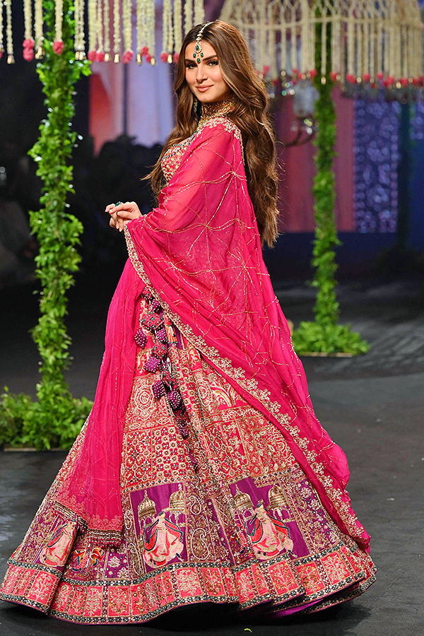 Lakme_20Fashion_20Week_202023_20Mumbai_24.jpg 24