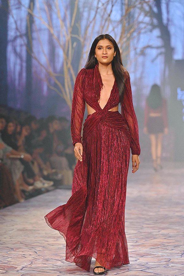 Lakme_20Fashion_20Week_202023_20Mumbai_40.jpg 39