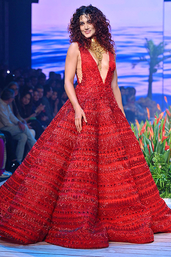 Lakme_20Fashion_20Week_202023_20Mumbai_7.jpg 7