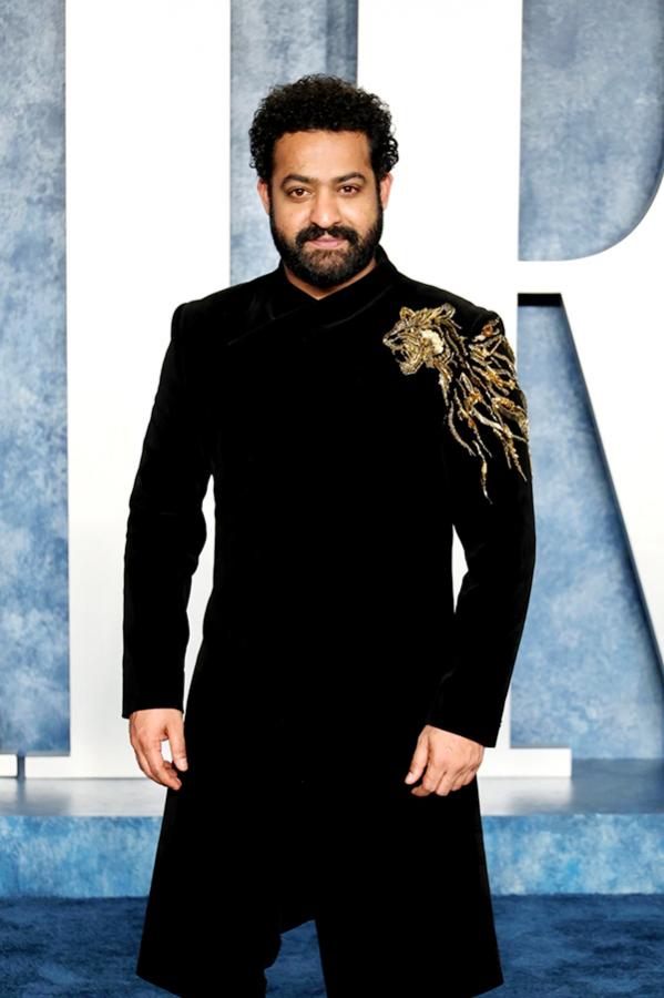 Oscar_20Awards_20Ceremony_202023_20Unseen_20Photos_20Of_20Ram_20Charan_20And_20Jr_20NTR_20From_20Oscars_2C_20Photos_20Viral-13.jpg 13